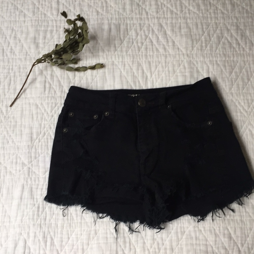 🔥 HIGH WAIST SHORTS 🔥